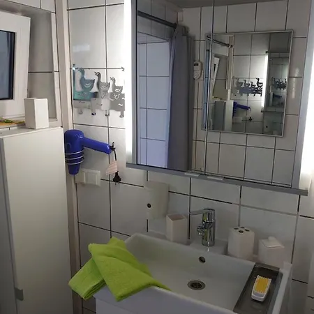 Kleine Gemuetliche Im Tiny House Stil Lutherstadt